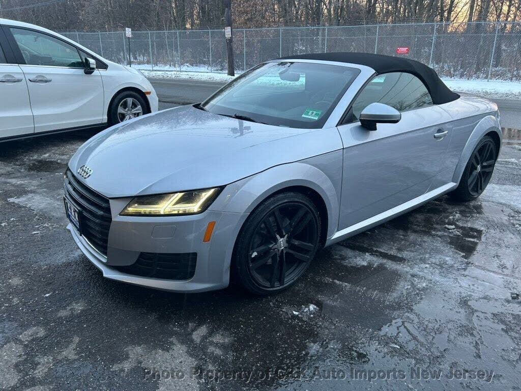 2016 Audi TT 2.0T quattro Roadster AWD