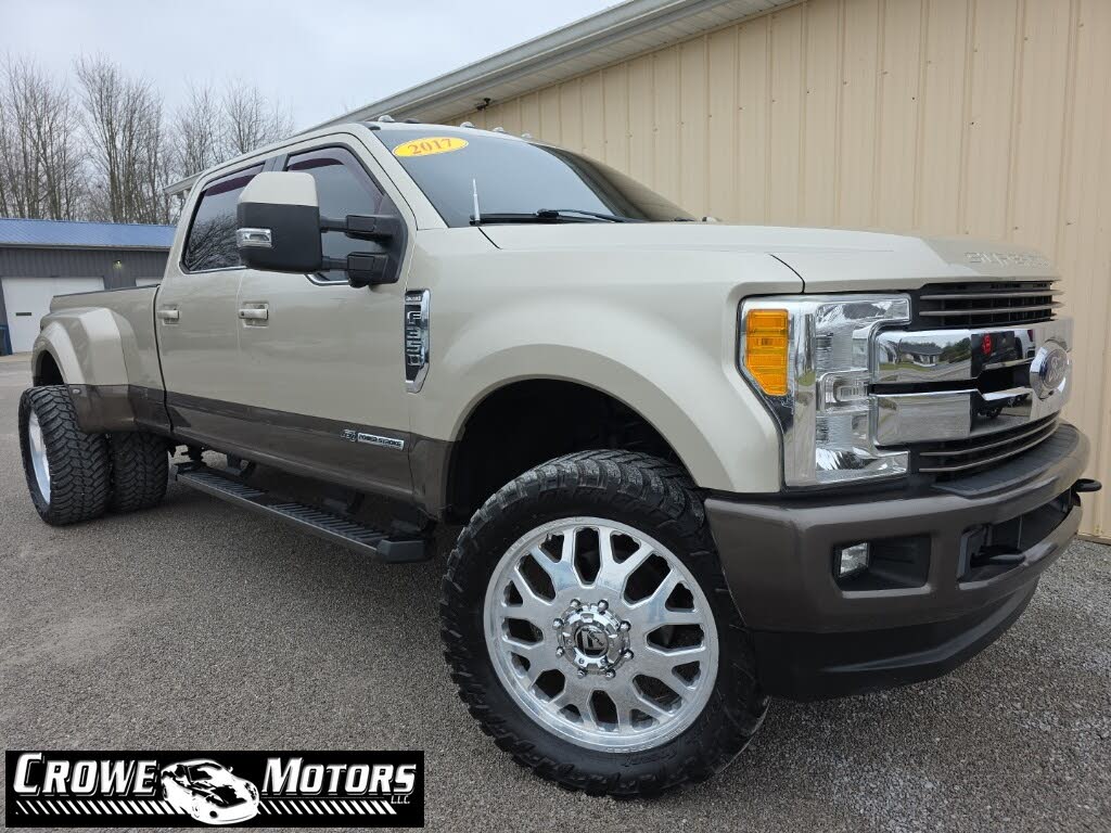 2017 Ford F-350 Super Duty King Ranch Crew Cab LB DRW 4WD