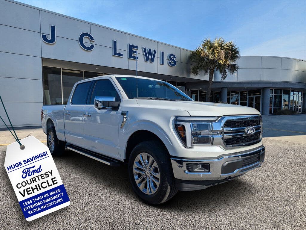 2025 Ford F-150 Lariat SuperCrew 4WD