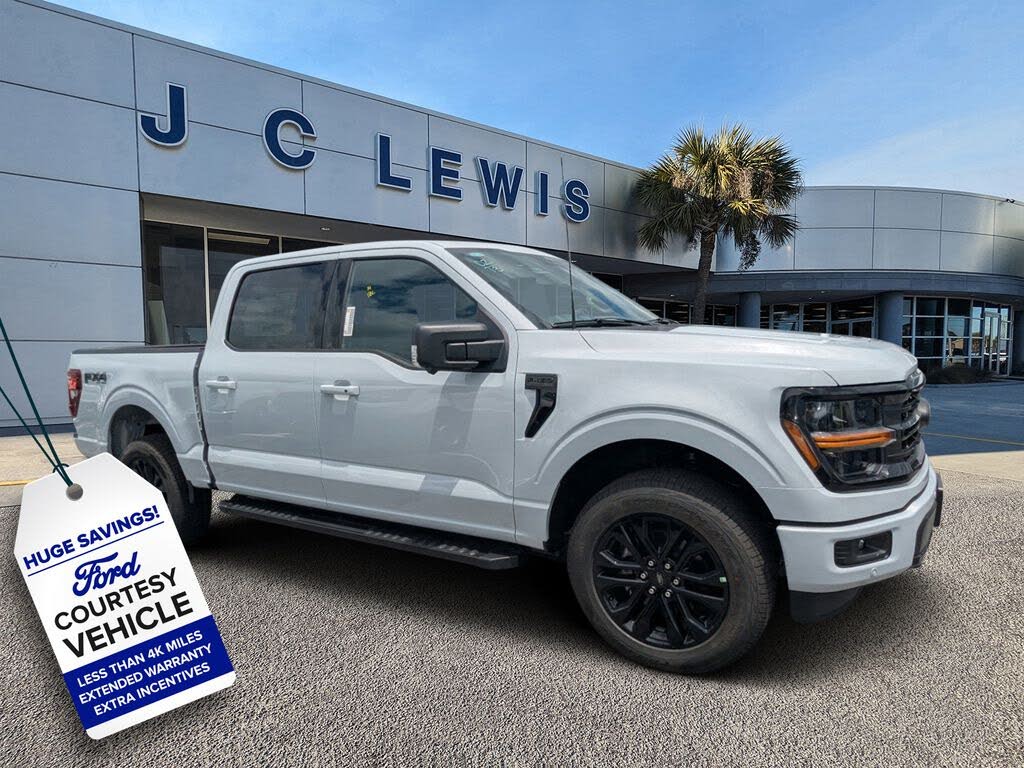 2025 Ford F-150 XLT SuperCrew 4WD