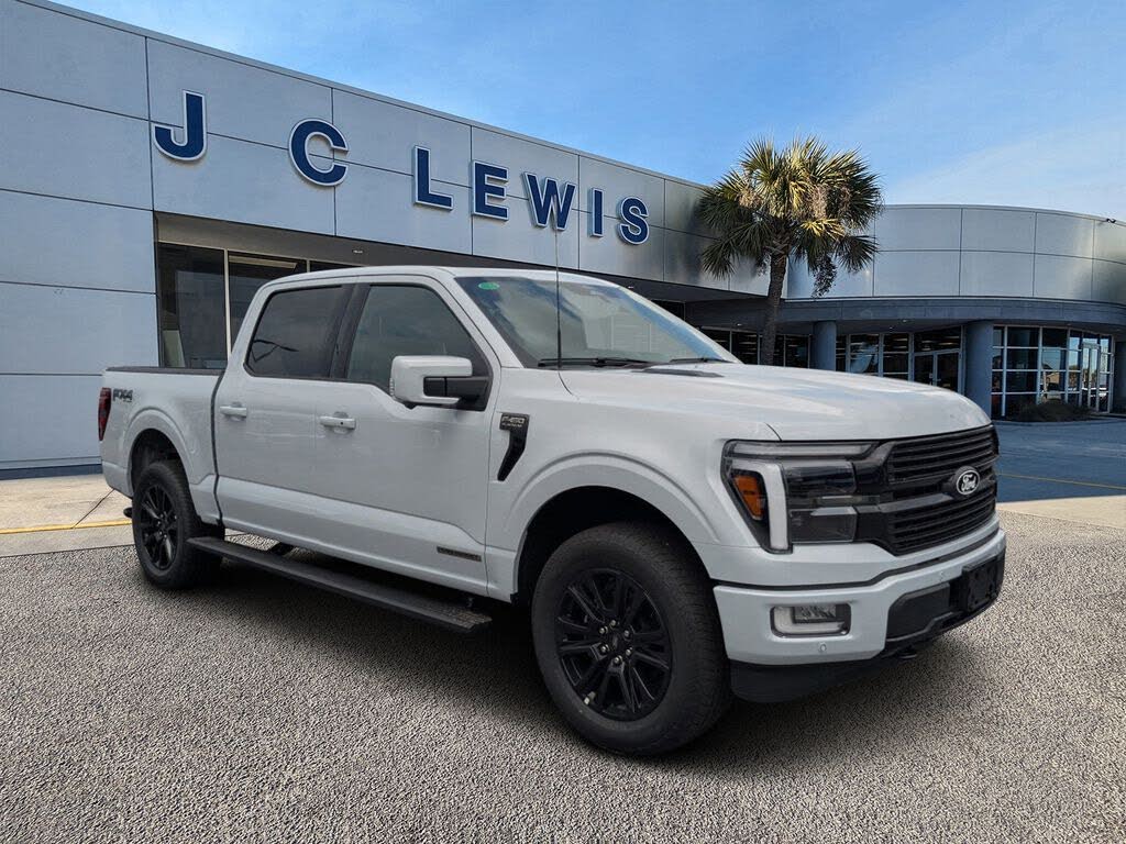 2025 Ford F-150 Platinum SuperCrew 4WD
