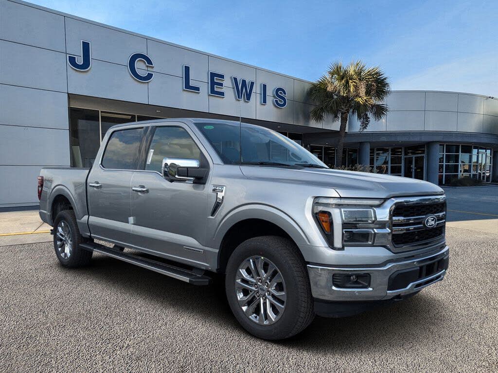 2025 Ford F-150 Lariat SuperCrew 4WD