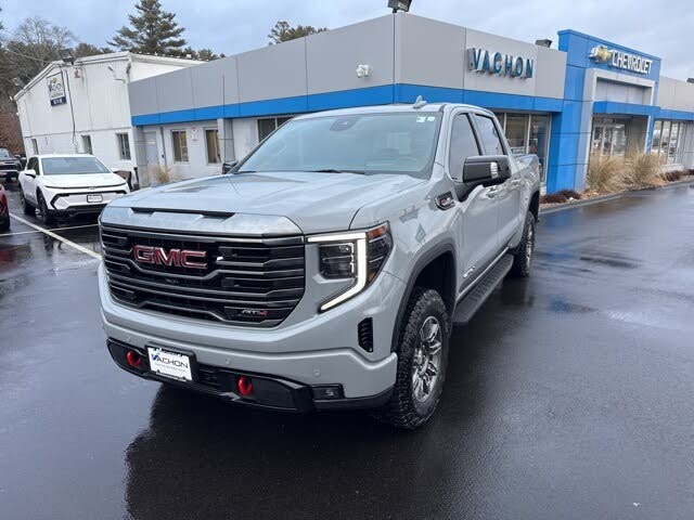 2024 GMC Sierra 1500 AT4 Crew Cab 4WD