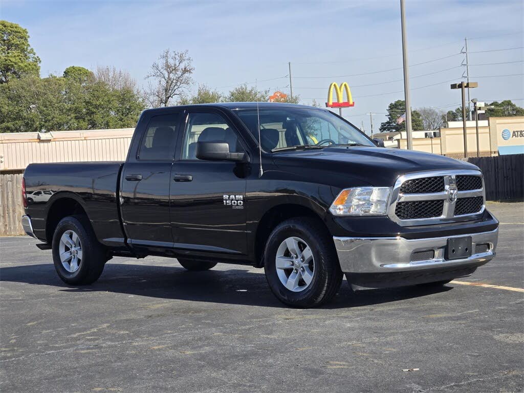 2024 RAM 1500 Classic SLT Quad Cab RWD