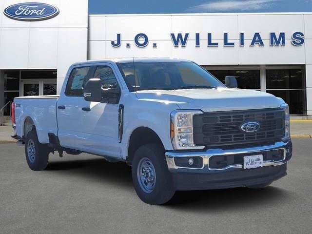 2026 Ford F-250 Super Duty XL Crew Cab 4WD