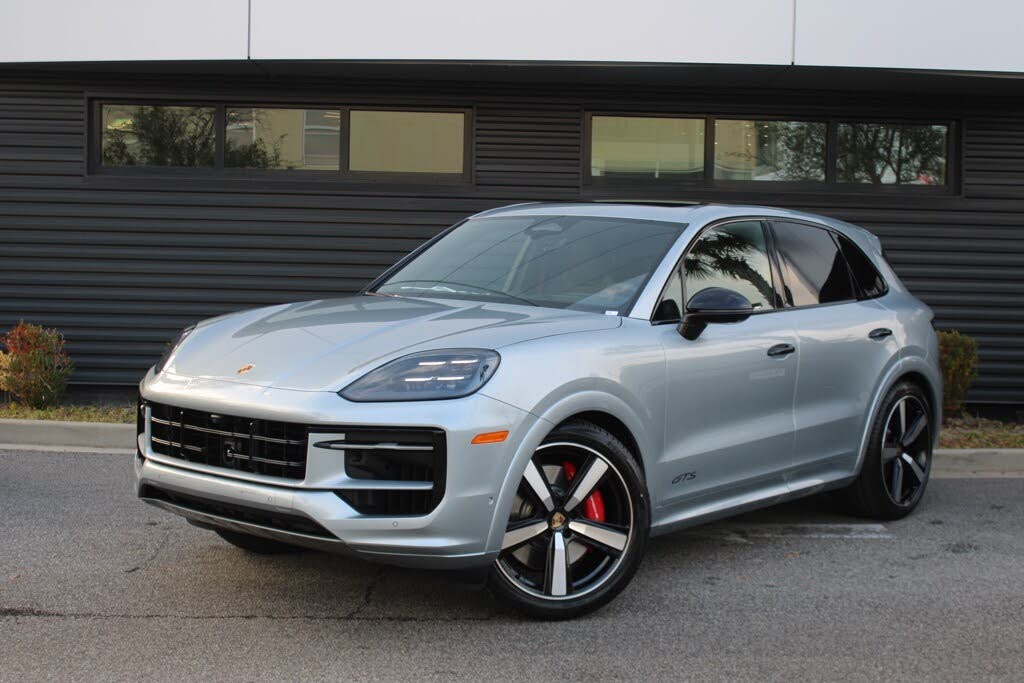 2026 Porsche Cayenne GTS AWD