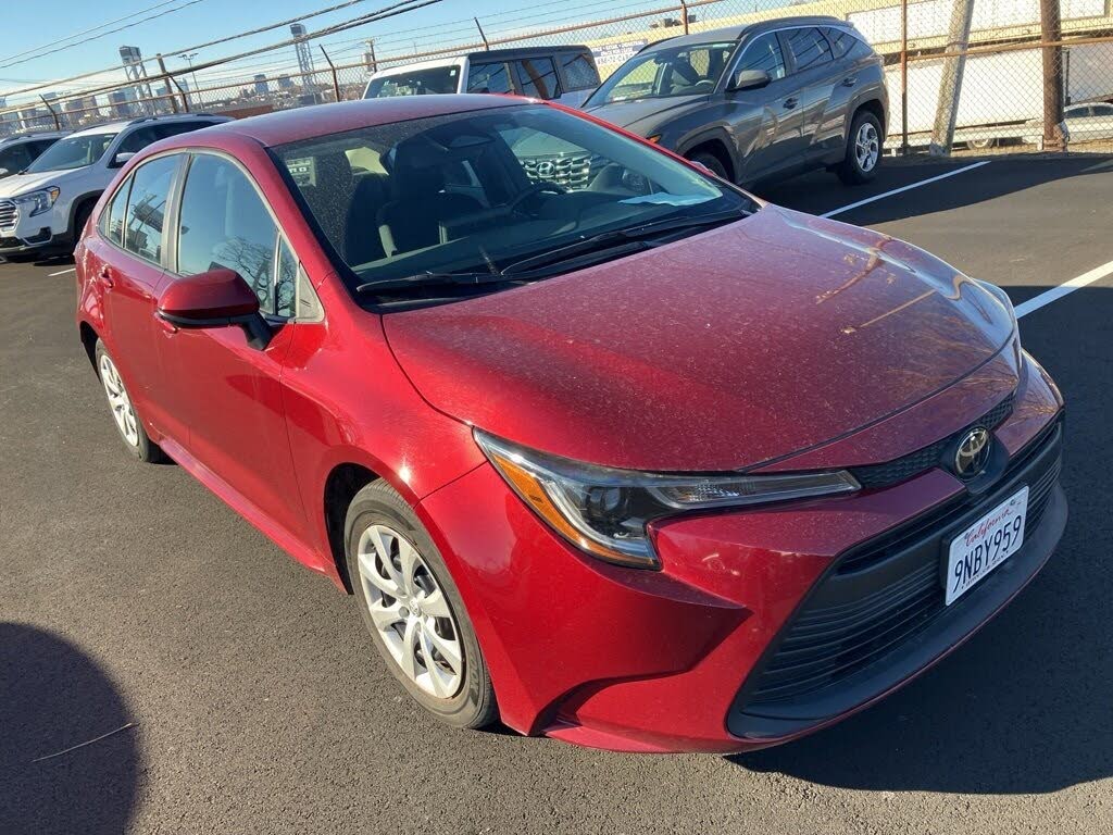 2024 Toyota Corolla LE FWD