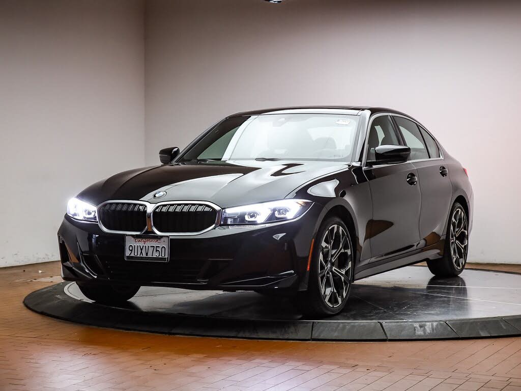 2025 BMW 3 Series 330i RWD