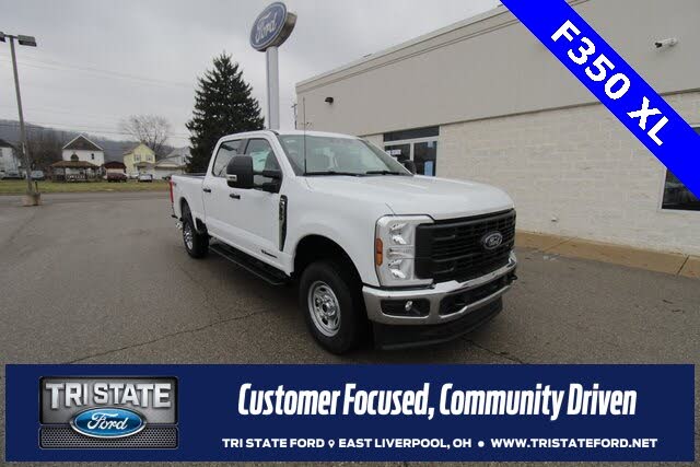 2025 Ford F-350 Super Duty XL Crew Cab 4WD