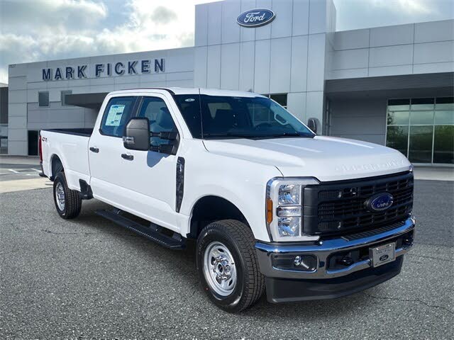 2026 Ford F-250 Super Duty XL Crew Cab 4WD