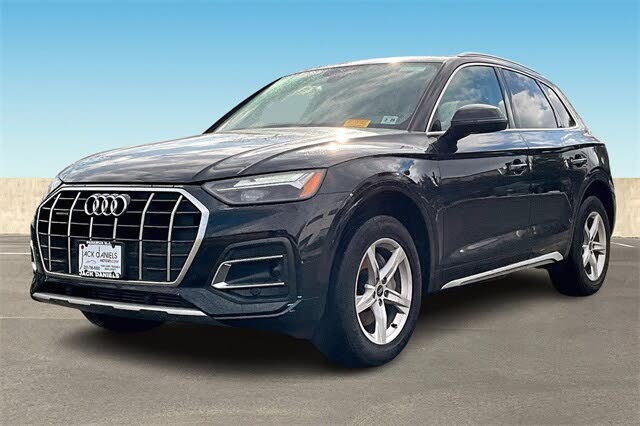2023 Audi Q5 quattro Premium 40 TFSI