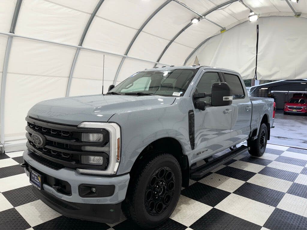 2024 Ford F-350 Super Duty Lariat Crew Cab 4WD