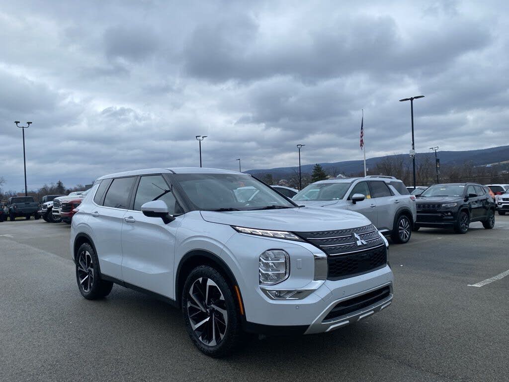 2024 Mitsubishi Outlander SE S-AWC
