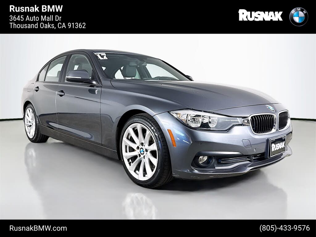 2017 BMW 3 Series 320i Sedan RWD