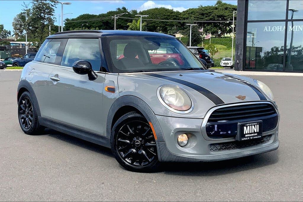 2018 MINI Cooper Oxford Edition FWD