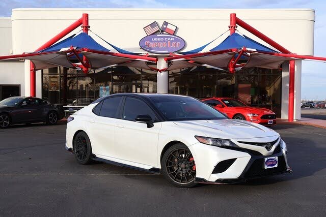 2021 Toyota Camry TRD FWD