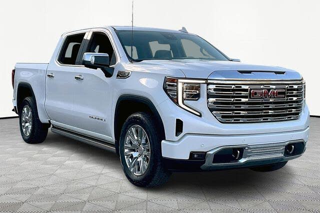 2022 GMC Sierra 1500 Denali Crew Cab 4WD