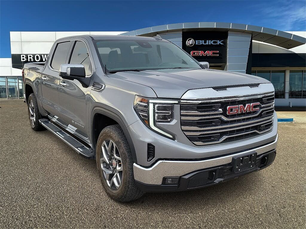2023 GMC Sierra 1500 SLT Crew Cab 4WD