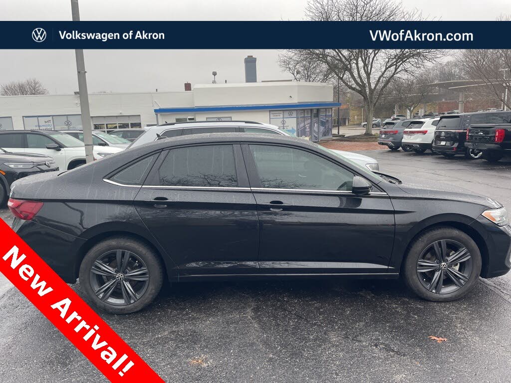 2024 Volkswagen Jetta SE FWD