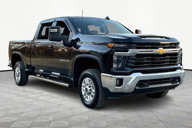2025 Chevrolet Silverado 2500HD LT Crew Cab 4WD
