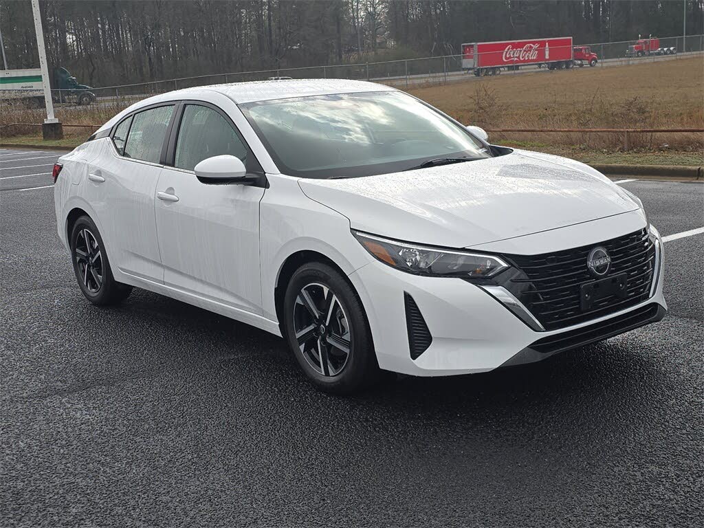 2025 Nissan Sentra SV FWD