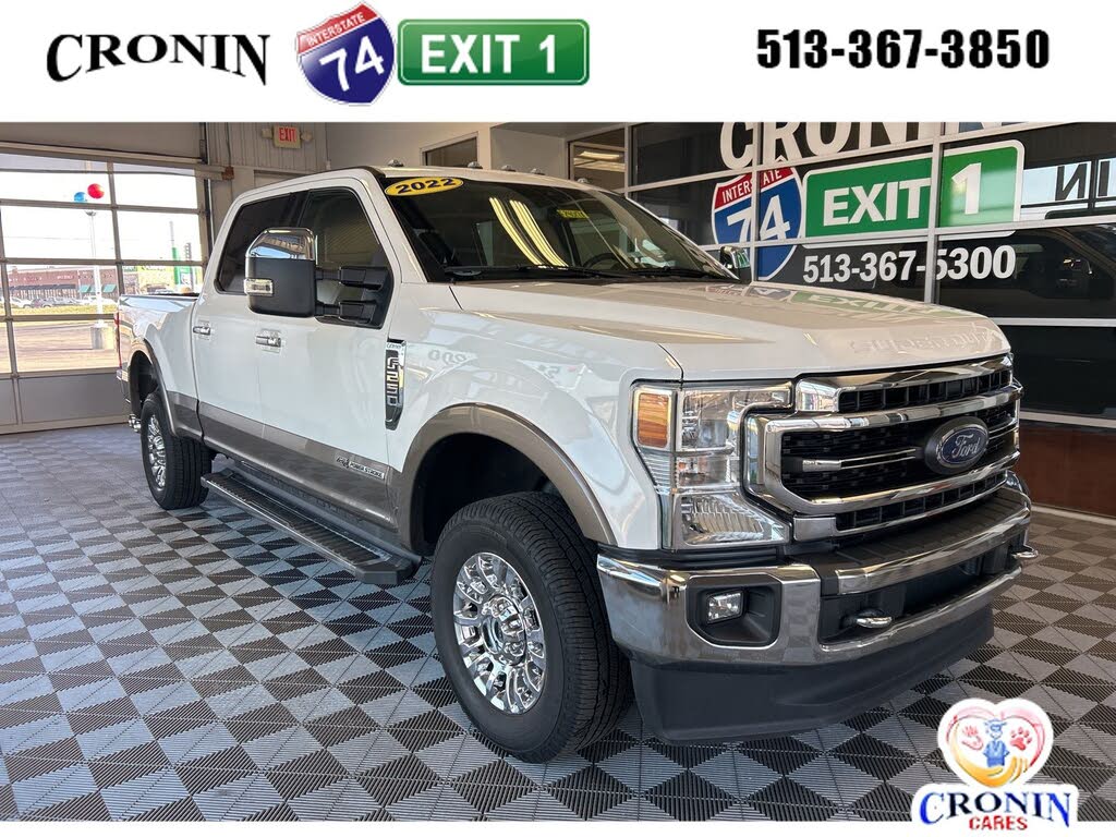 2022 Ford F-250 Super Duty Lariat Crew Cab 4WD