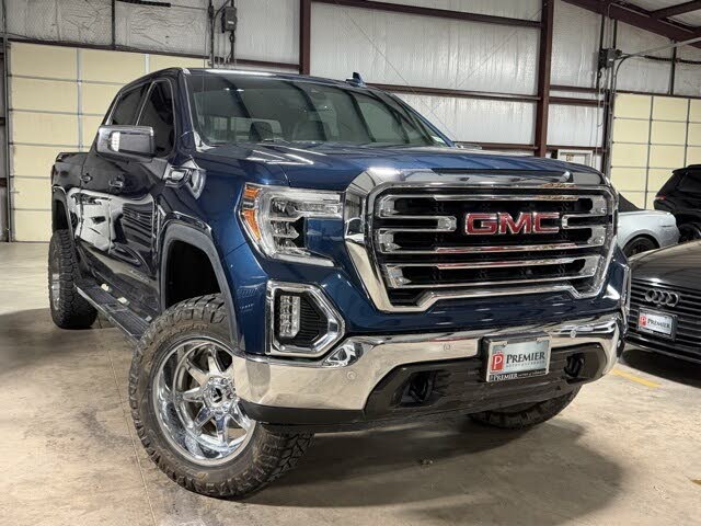 2020 GMC Sierra 1500 SLT Crew Cab 4WD