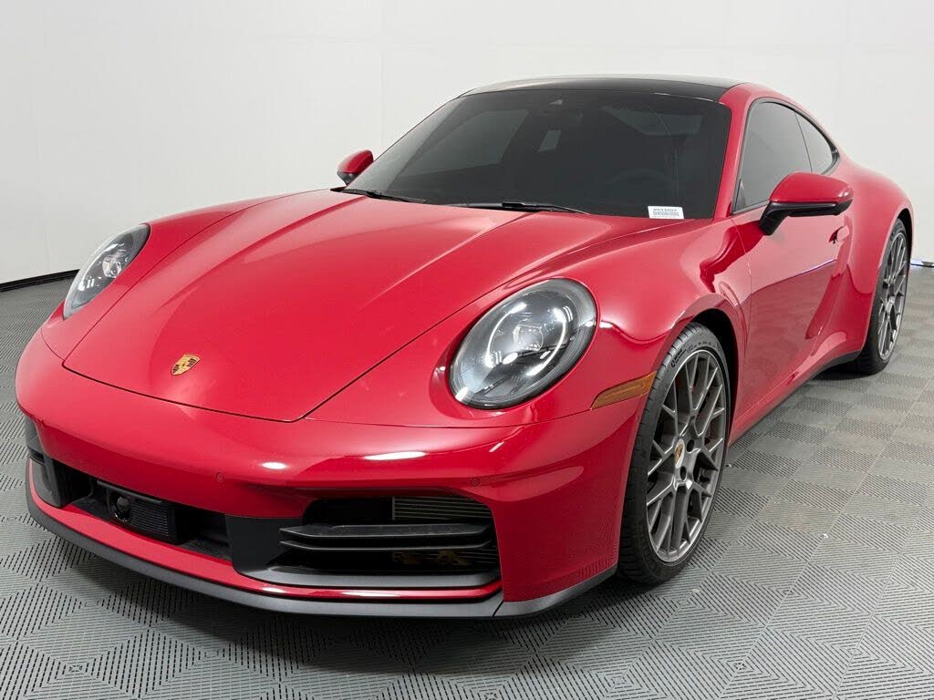 2025 Porsche 911 Carrera S Coupe RWD