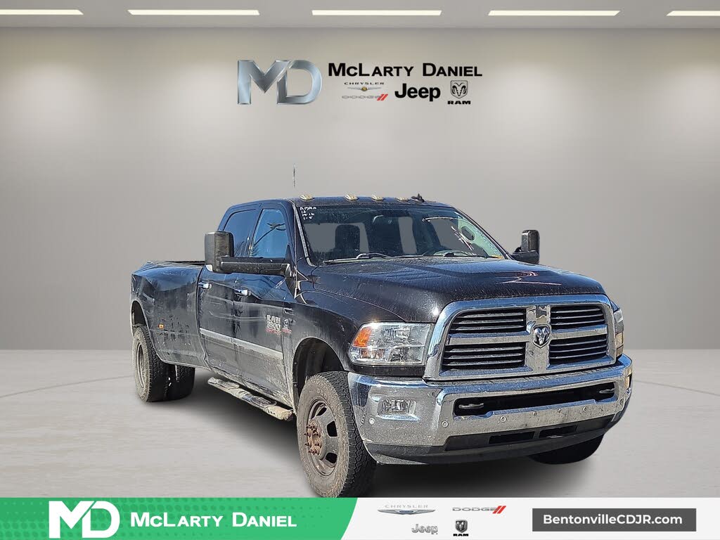2016 RAM 3500 Big Horn Crew Cab LB DRW 4WD