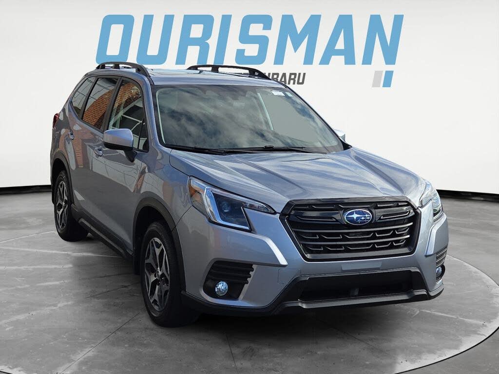 2023 Subaru Forester Premium Crossover AWD