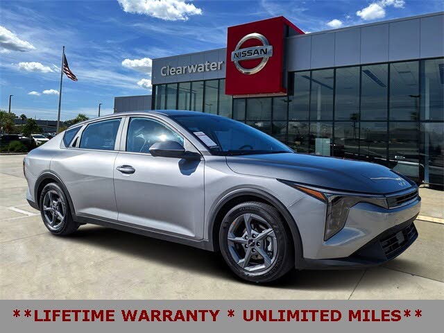 2025 Kia K4 LXS FWD