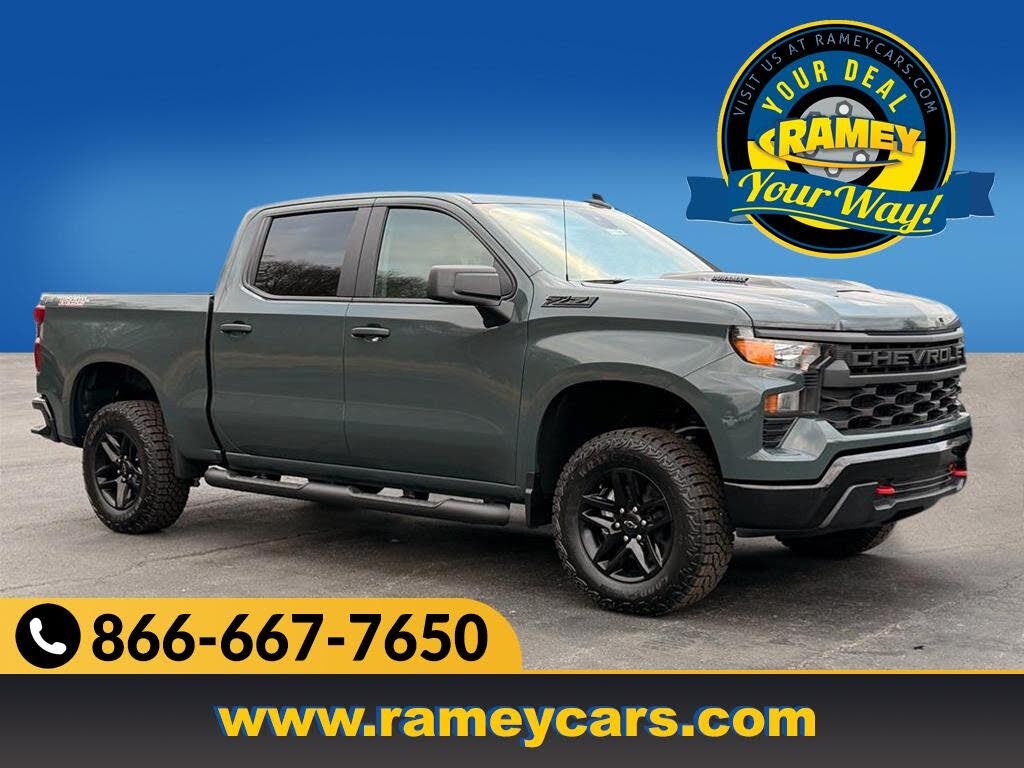 2026 Chevrolet Silverado 1500 Custom Trail Boss Crew Cab 4WD