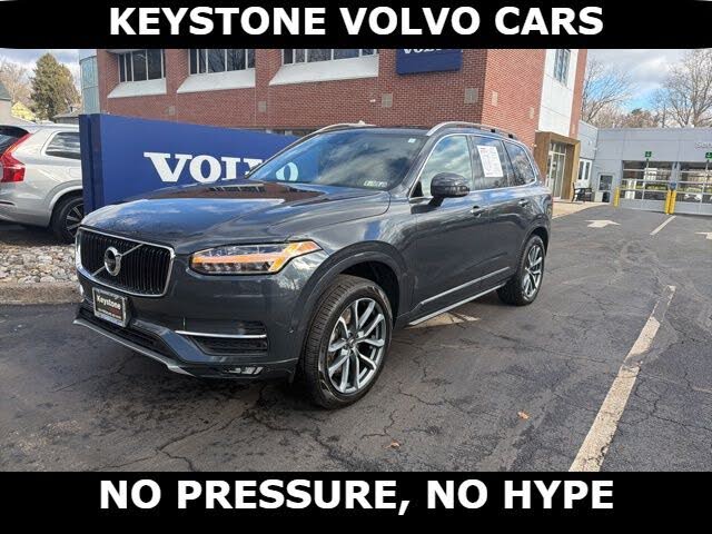 2017 Volvo XC90 T5 Momentum AWD