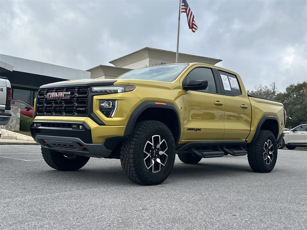 2024 GMC Canyon AT4X Crew Cab 4WD