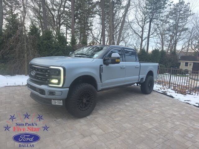 2025 Ford F-250 Super Duty Platinum Crew Cab 4WD
