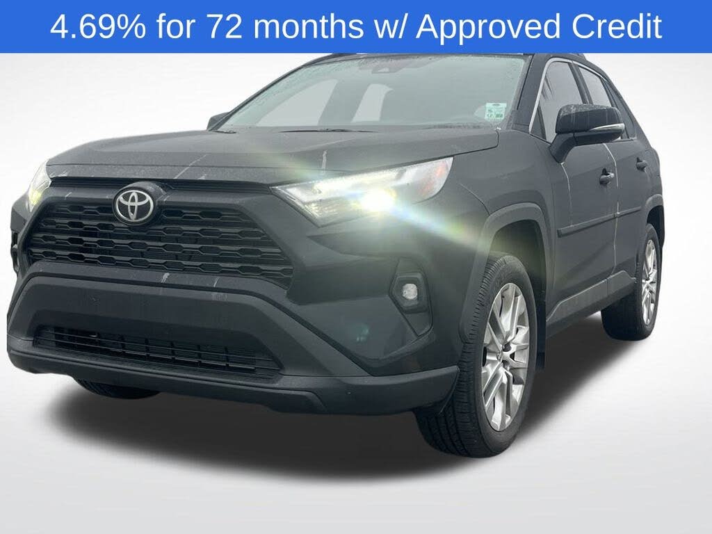 2025 Toyota RAV4 XLE Premium FWD