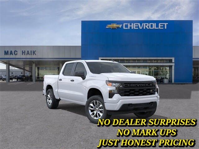 2026 Chevrolet Silverado 1500 Custom Crew Cab 4WD