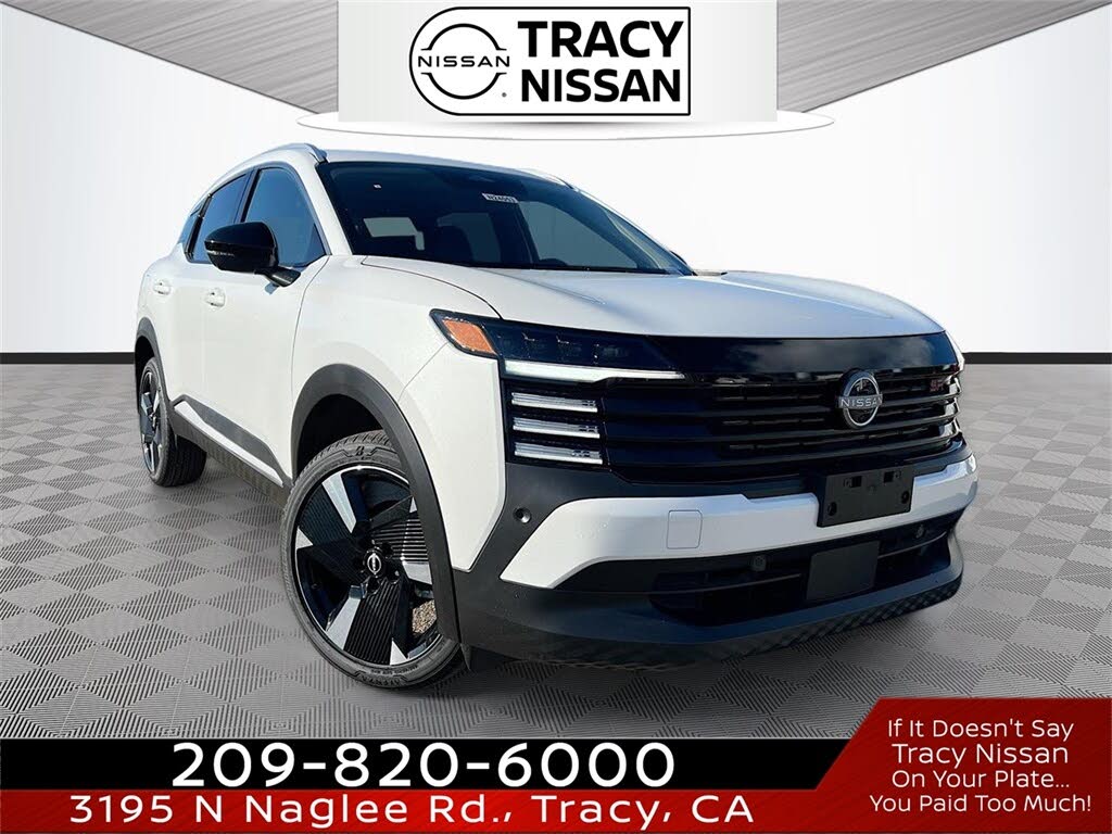 2026 Nissan Kicks SR FWD