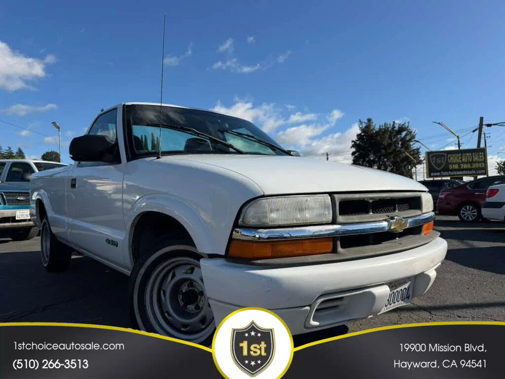 2000 Chevrolet S-10 LB RWD