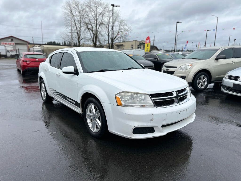 2012 Dodge Avenger SXT FWD