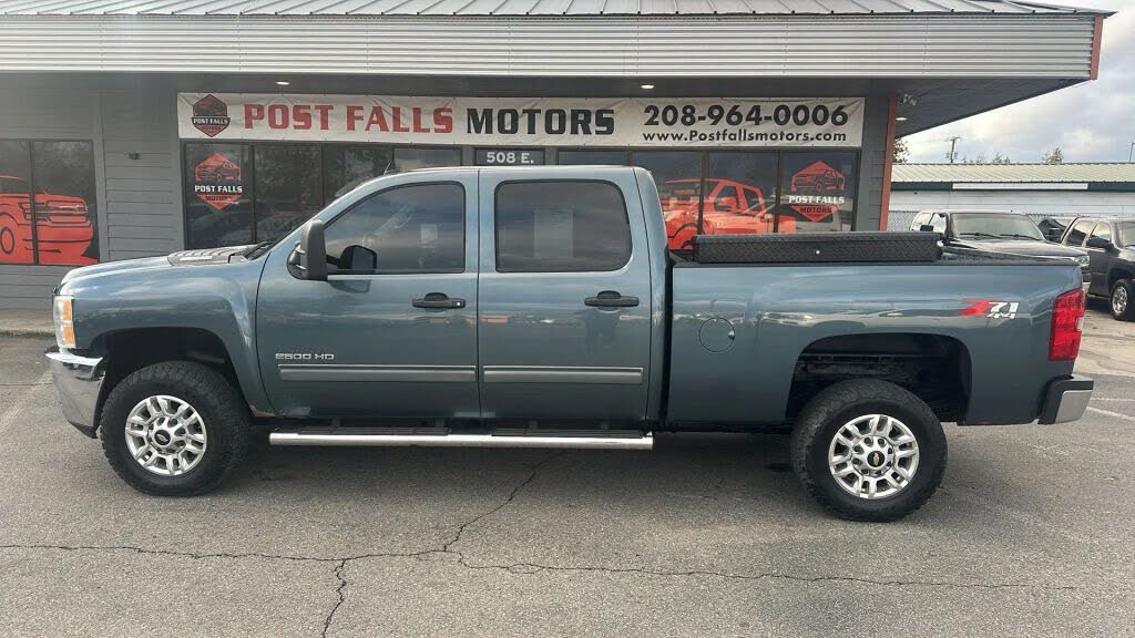 2013 Chevrolet Silverado 2500HD LT Crew Cab 4WD