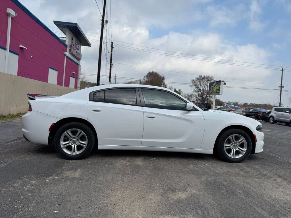 2015 Dodge Charger SE RWD