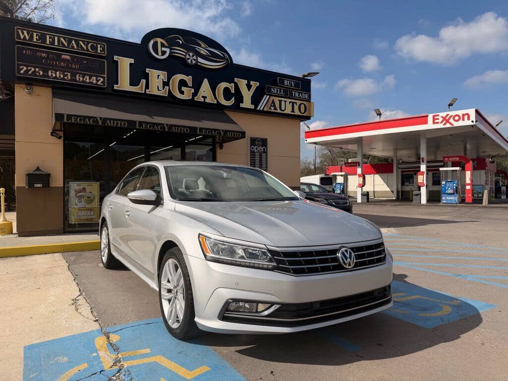 2017 Volkswagen Passat V6 SEL Premium