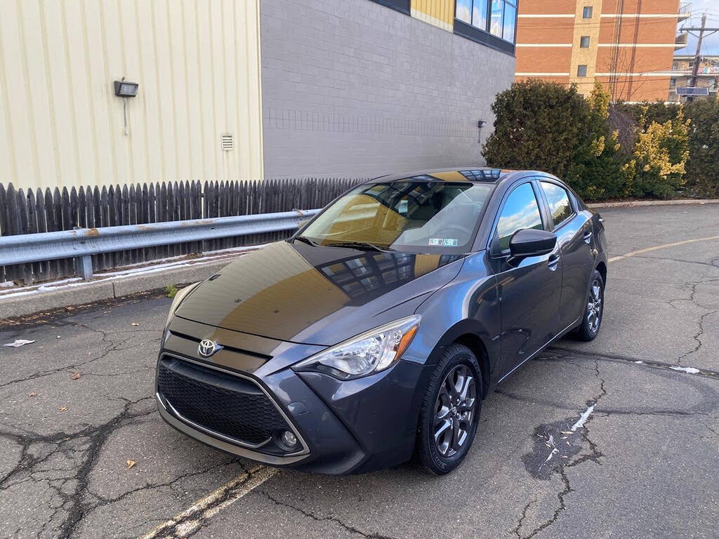 2019 Toyota Yaris LE Sedan FWD