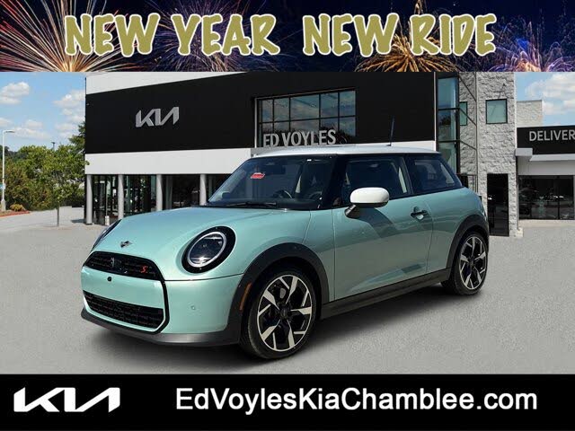2025 MINI Cooper S Signature Trim 2-door Hatchback