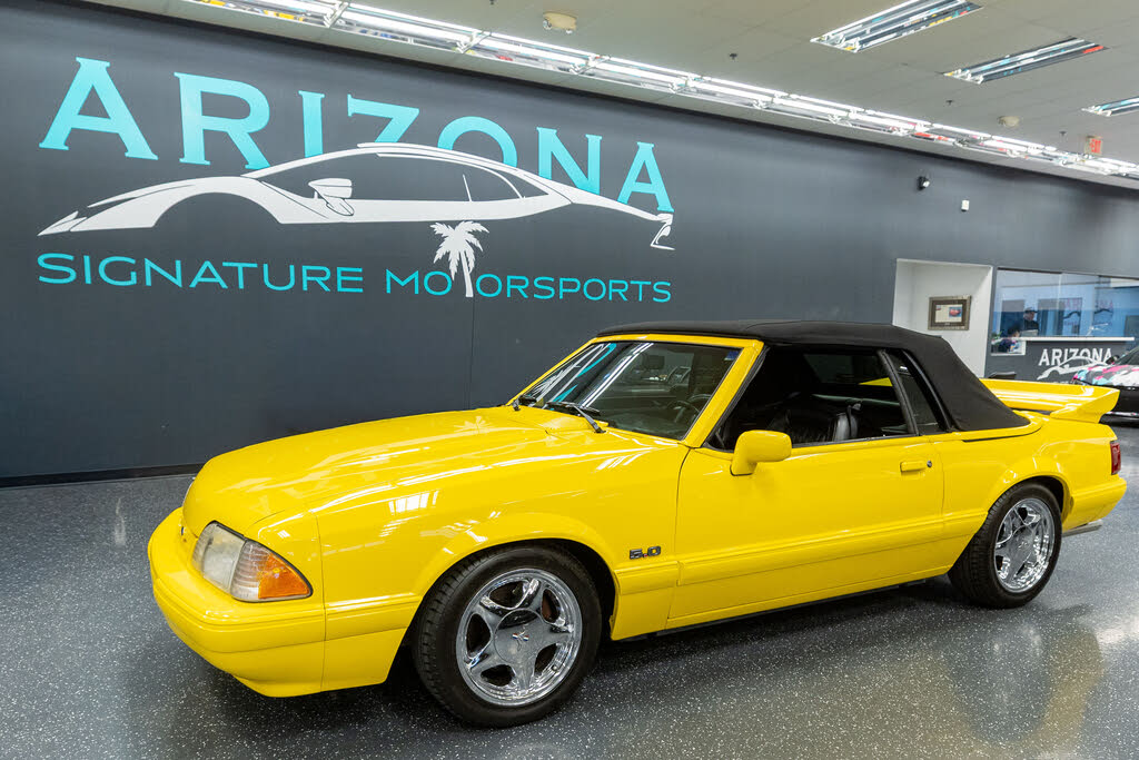 1993 Ford Mustang LX 5.0 Convertible RWD