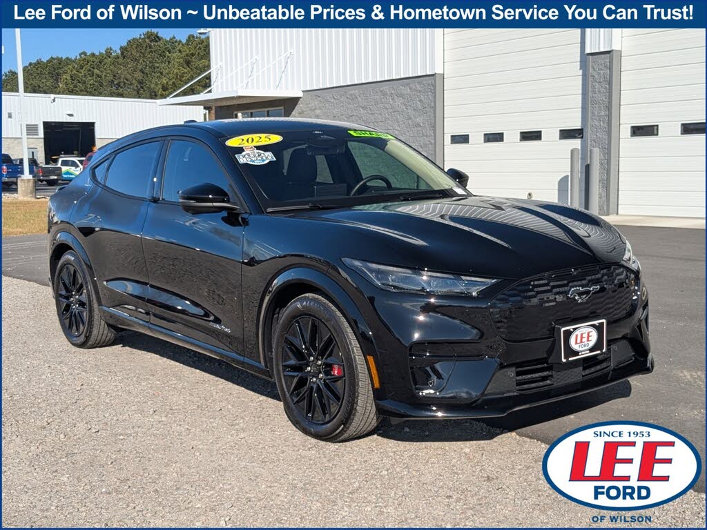 2025 Ford Mustang Mach-E Premium AWD