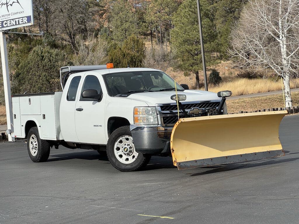 2011 Chevrolet Silverado 3500HD Work Truck Extended Cab LB 4WD
