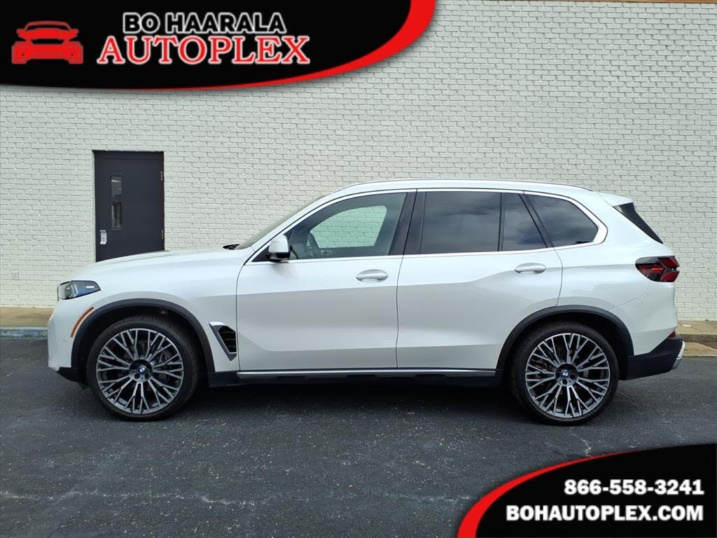 2025 BMW X5 xDrive40i AWD