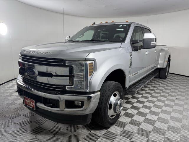 2019 Ford F-350 Super Duty Lariat Crew Cab LB DRW 4WD